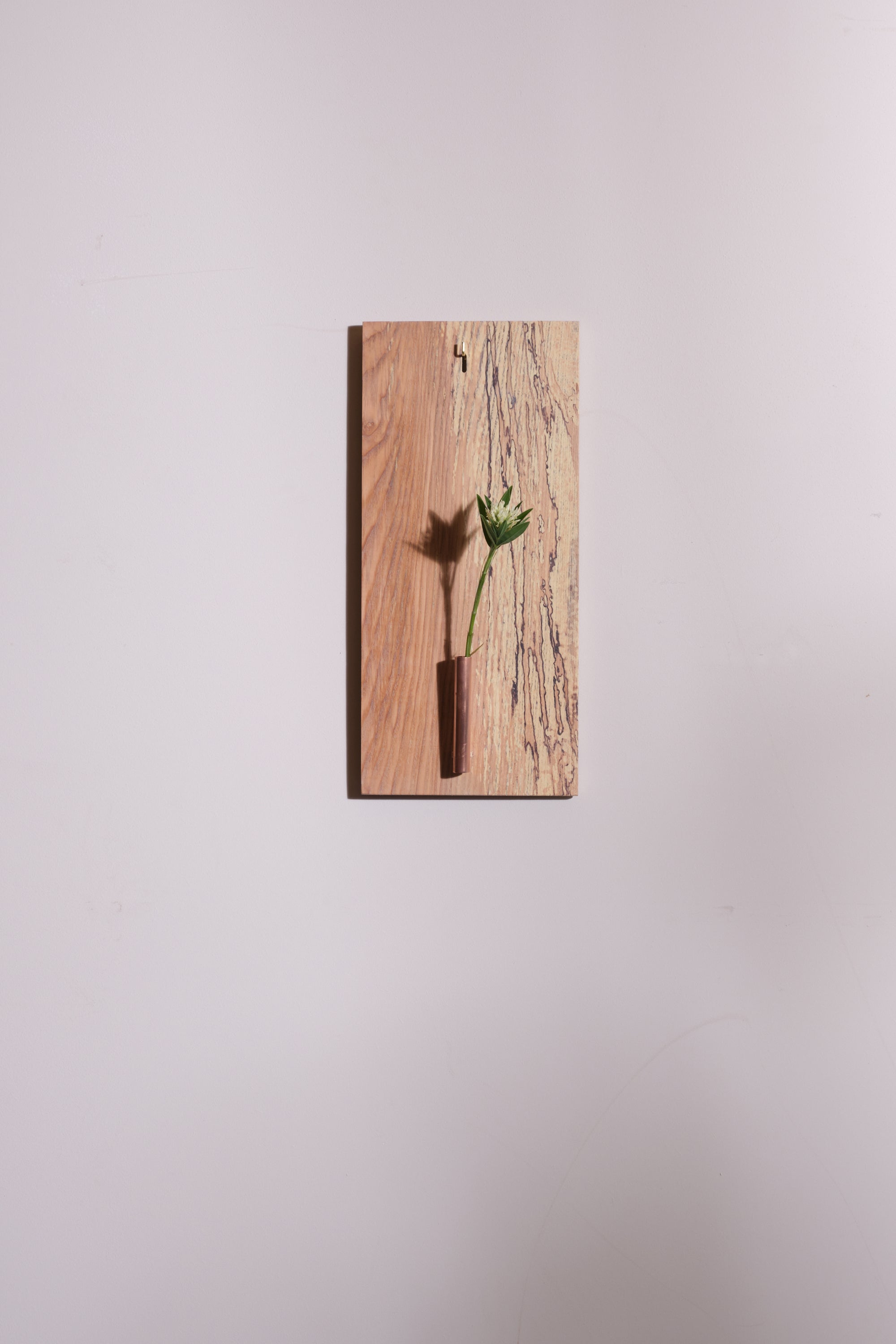 Haiku wall vase 21