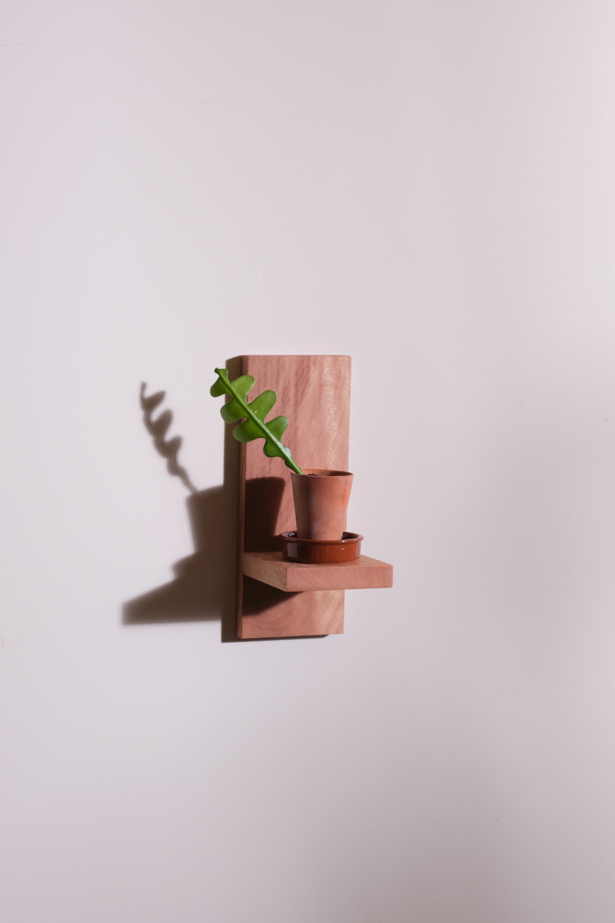 Tengu wall shelf 03